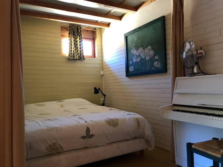 Le Bon Chemin Ateliers Apartment Sainte-Nathalene Luaran gambar