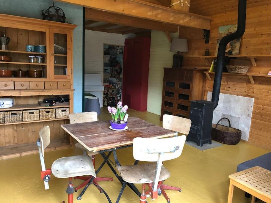 Le Bon Chemin Ateliers Apartment Sainte-Nathalene Luaran gambar